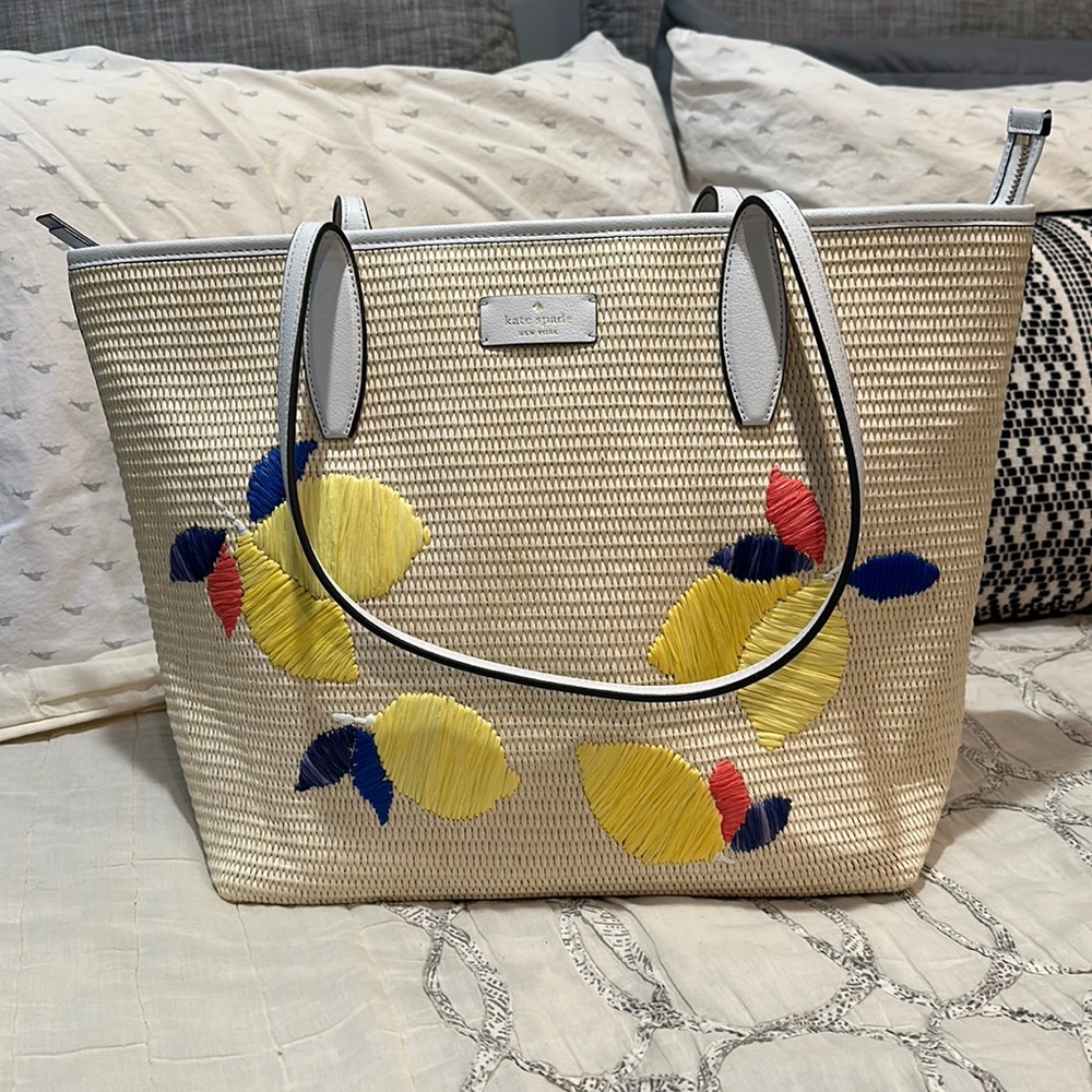 Kate Spade Lemon straw and leather beach, tote, shoulder bag, purse.